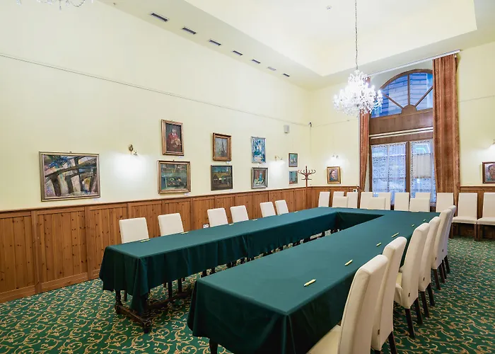 Unio Superior Budapest