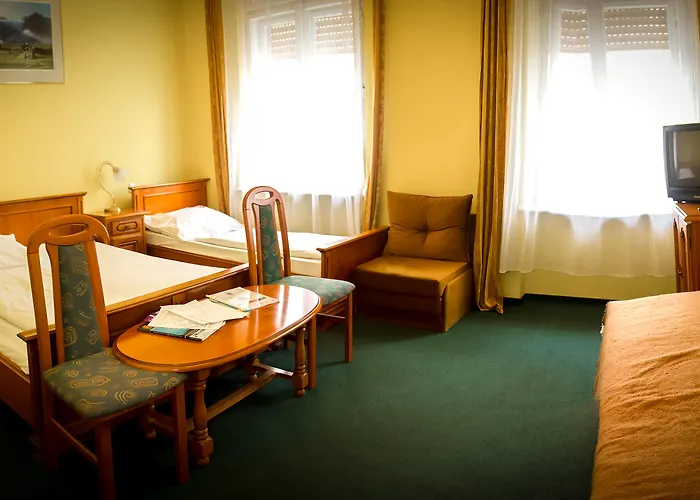 Unio Superior Budapest