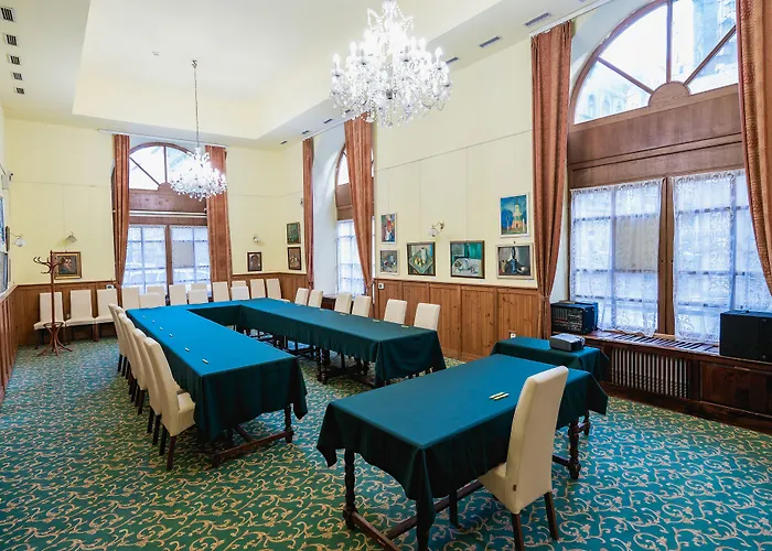 Unio Superior Hotel 3*