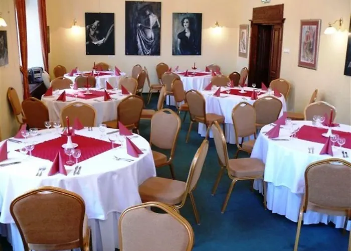 Unio Superior Hotel 3*