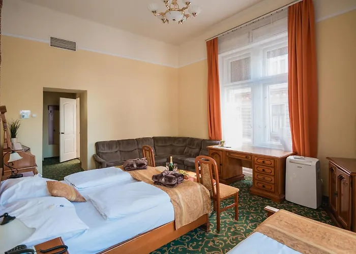 Unio Superior Budapest