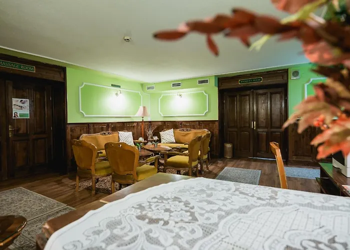 Unio Superior Budapest